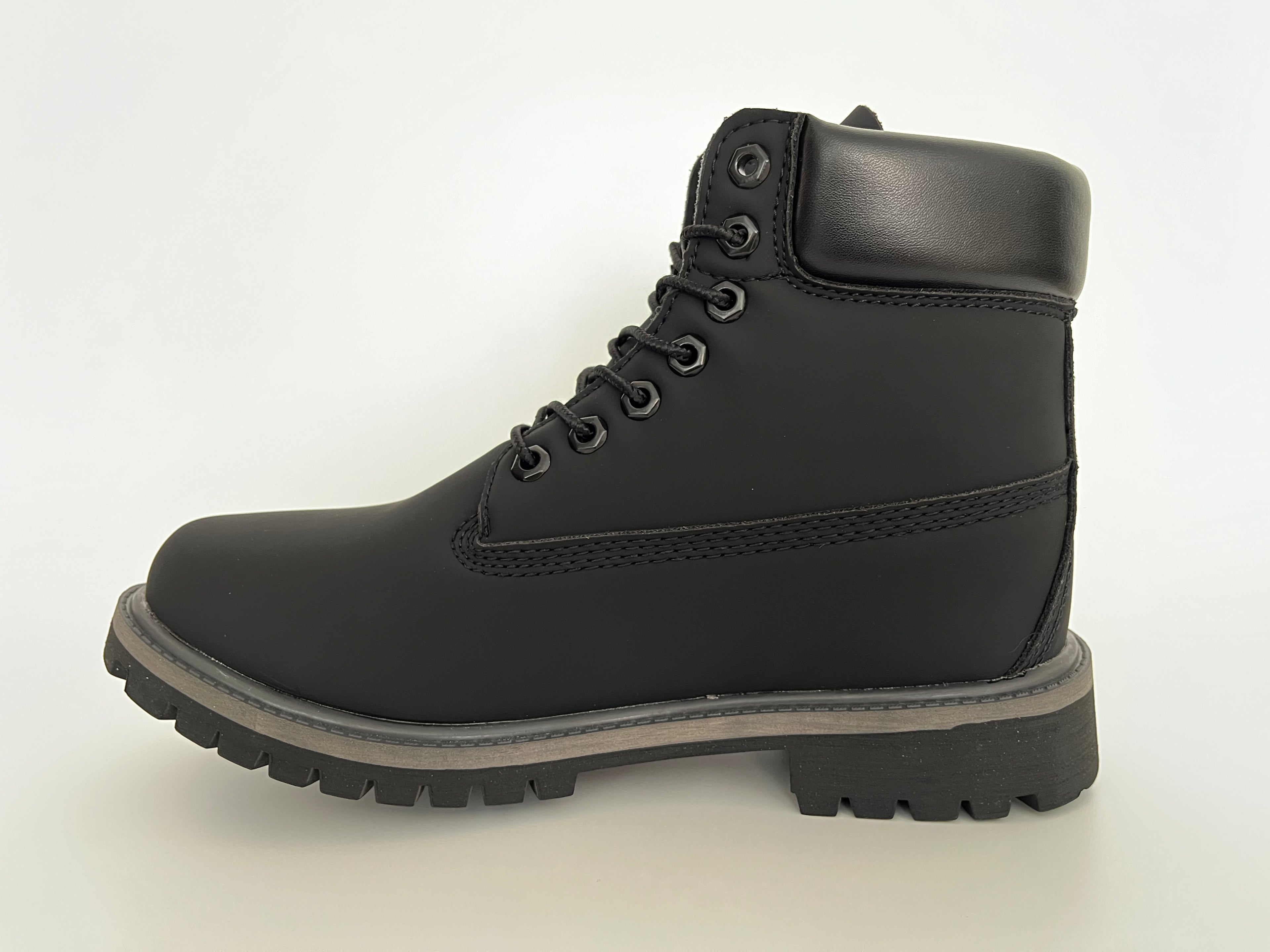 Classic 6-Inch Premium Men's Waterproof Leather Boots - All-Weather Black Work Boots